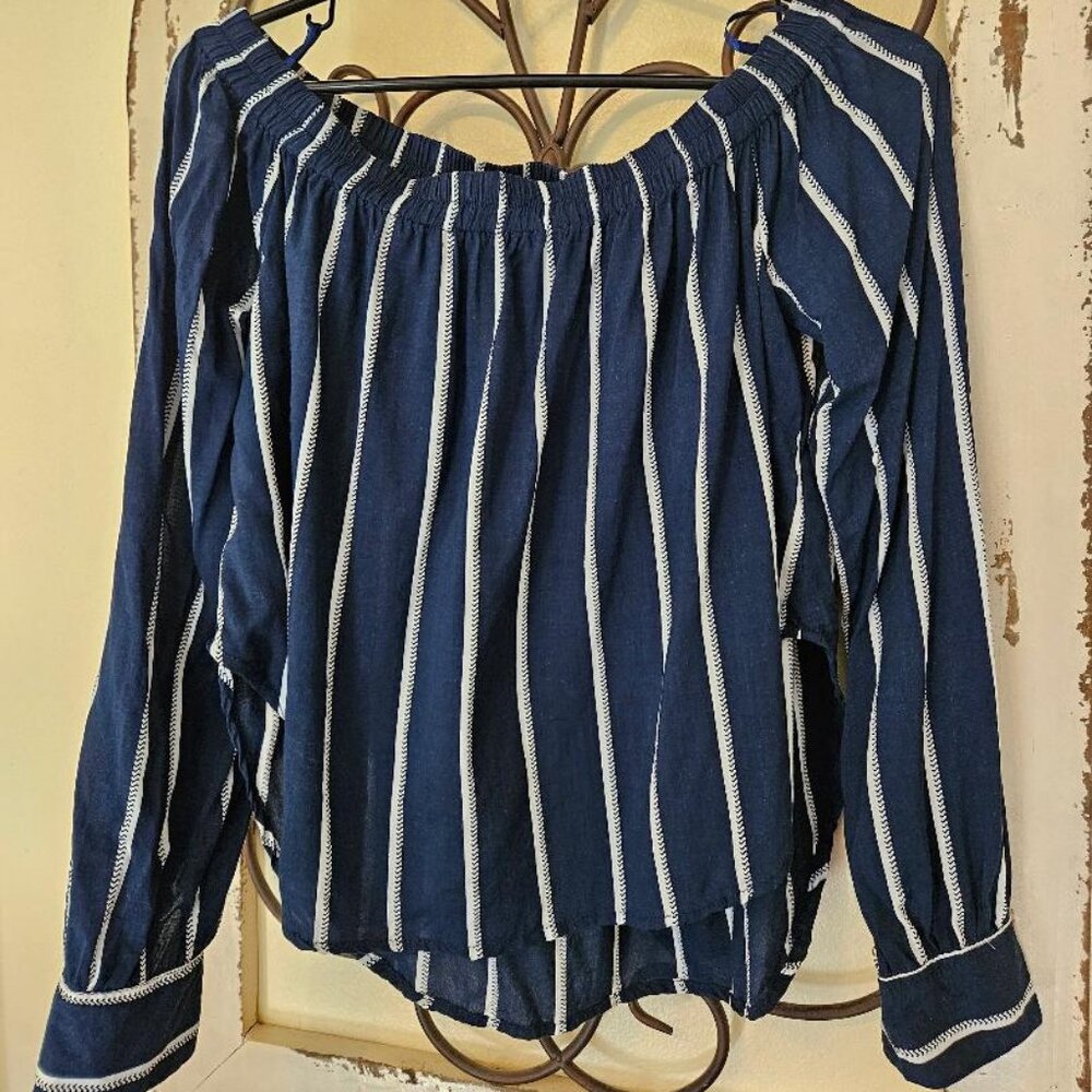Women`s FAITHFULL THE BRAND striped navy and white off the shoulder Blouse